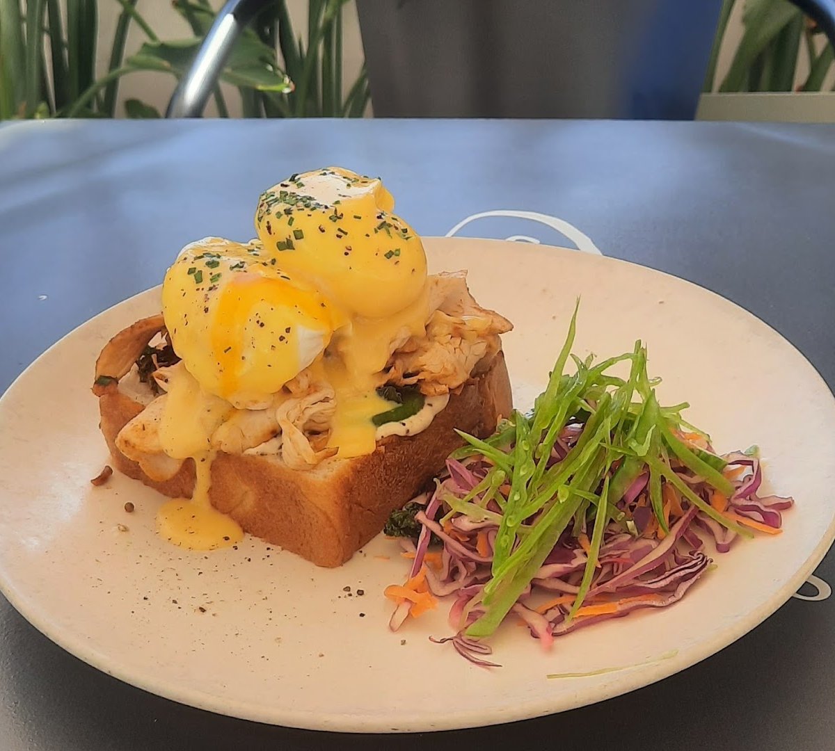 Food at The Folks Belém, specialty coffee shop in Lisbon