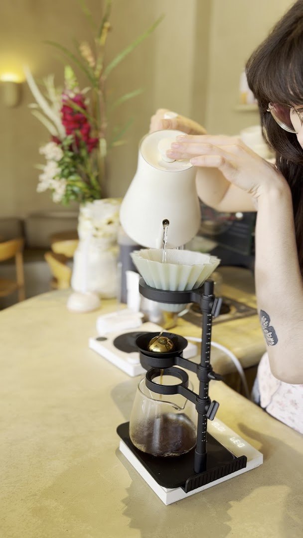Harvest. specialty coffee shop in Paris - photo 6