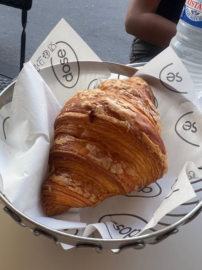 Café Dose • Faubourg St Denis specialty coffee shop in Paris - photo 9