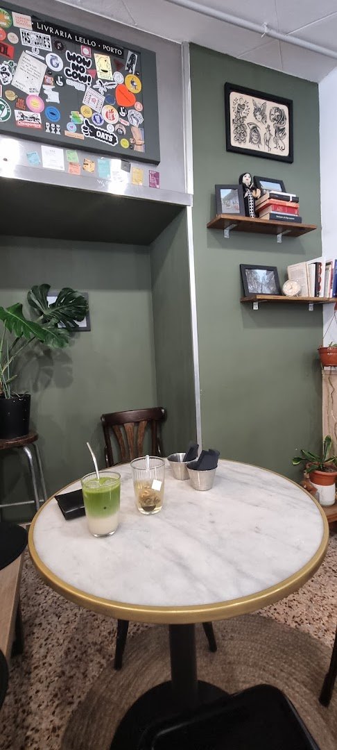 Warung Cafè specialty coffee shop in Barcelona - photo 8