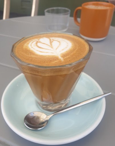 Four Kilo Fish Coffee & Tea specialty coffee shop in Melbourne - photo 5