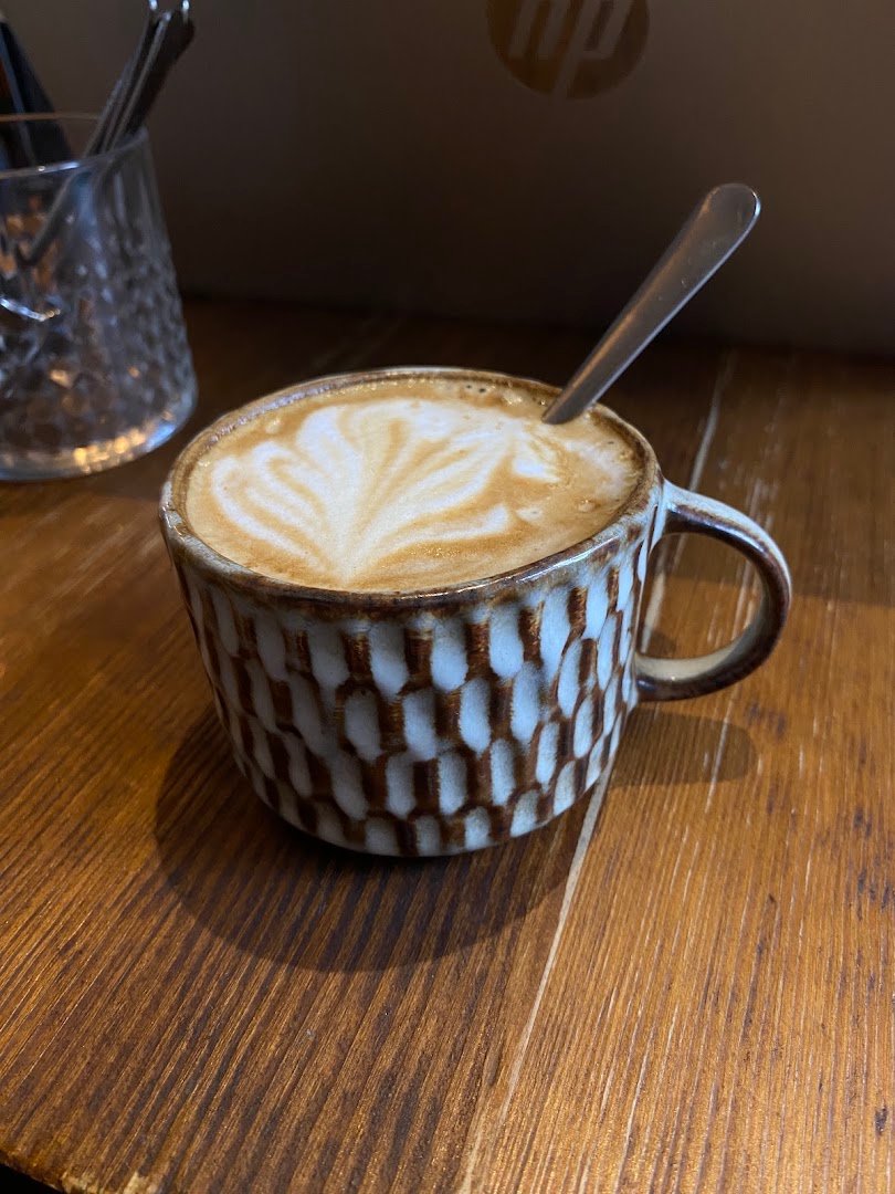 Linka • Eszem - Iszom specialty coffee shop in Budapest - photo 5