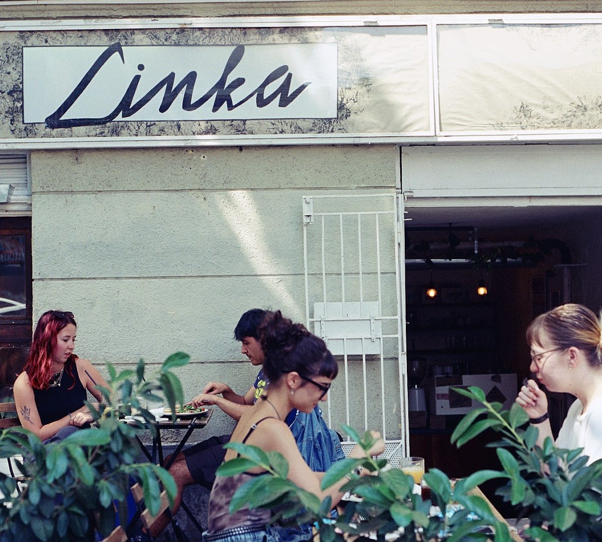 Linka • Eszem - Iszom specialty coffee shop in Budapest - photo 7