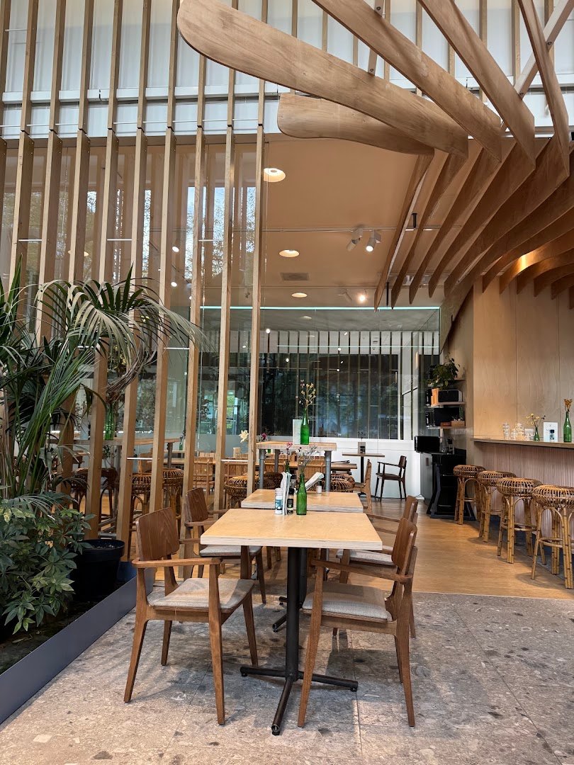 Coffee & Coconuts specialty coffee shop in Amsterdam - photo 2