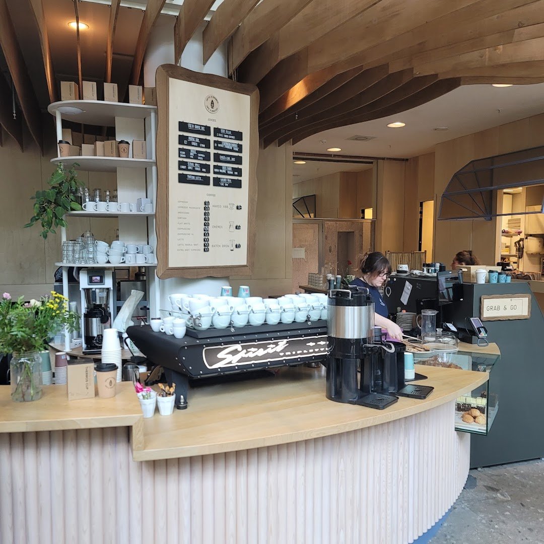 Coffee & Coconuts specialty coffee shop in Amsterdam - photo 4