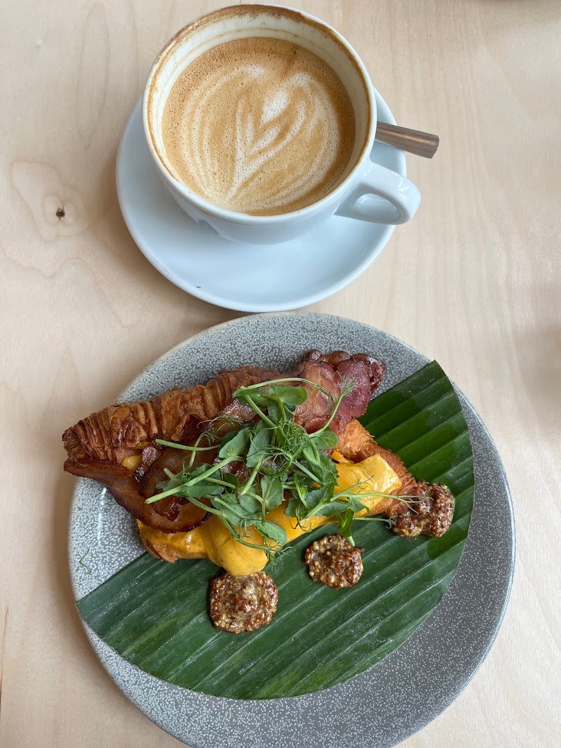 Coffee & Coconuts specialty coffee shop in Amsterdam - photo 8