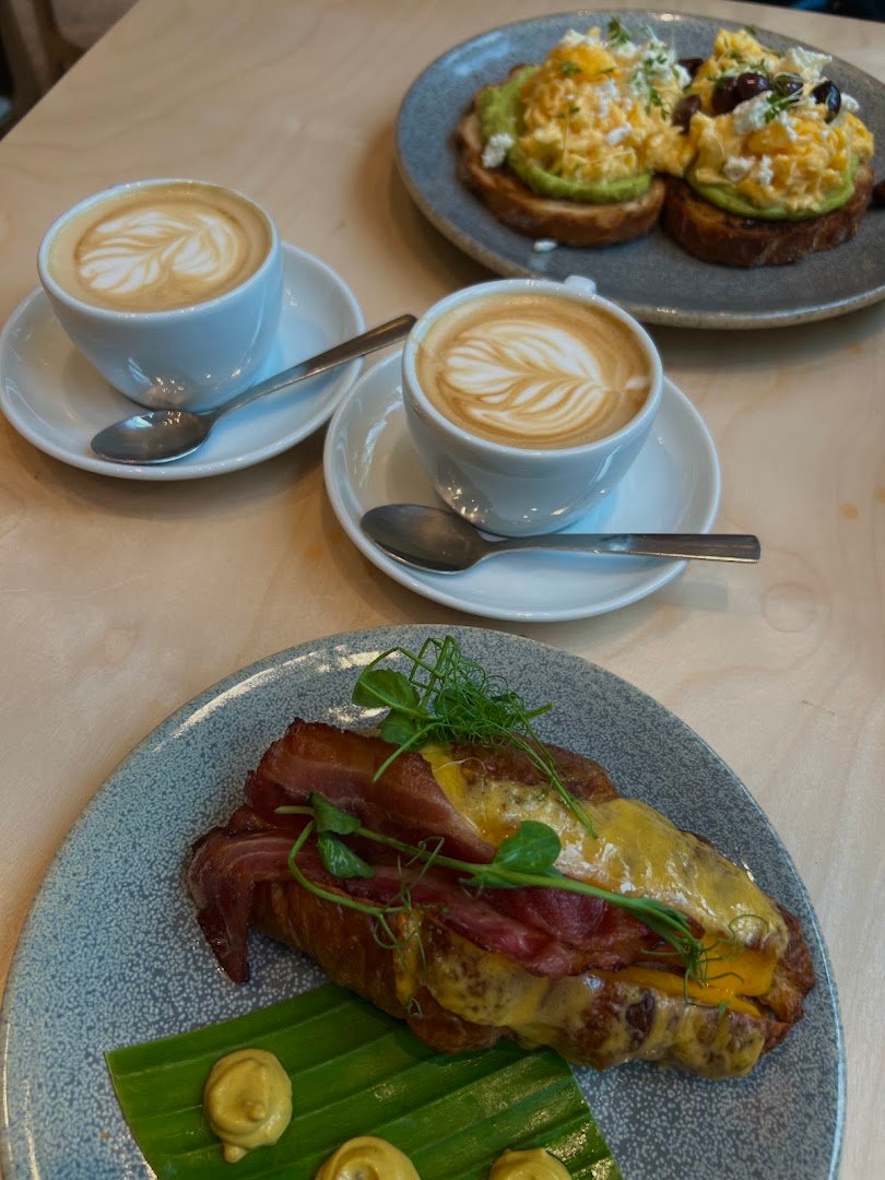 Coffee & Coconuts specialty coffee shop in Amsterdam - photo 9