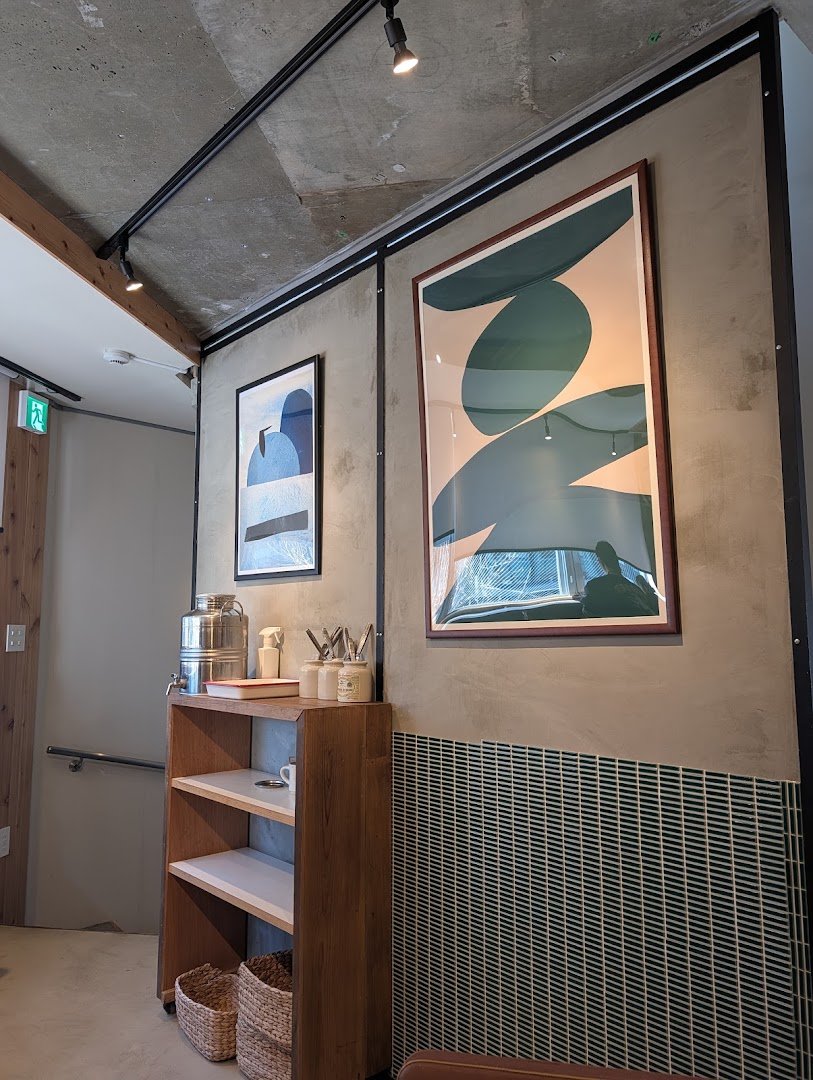 Interior of YOUR DAILY COFFEE ROAST AND BREAKFAST, specialty coffee shop in Tokyo