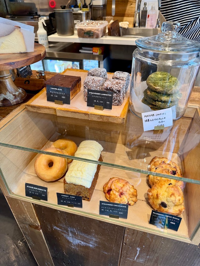 Interior of YOUR DAILY COFFEE ROAST AND BREAKFAST, specialty coffee shop in Tokyo