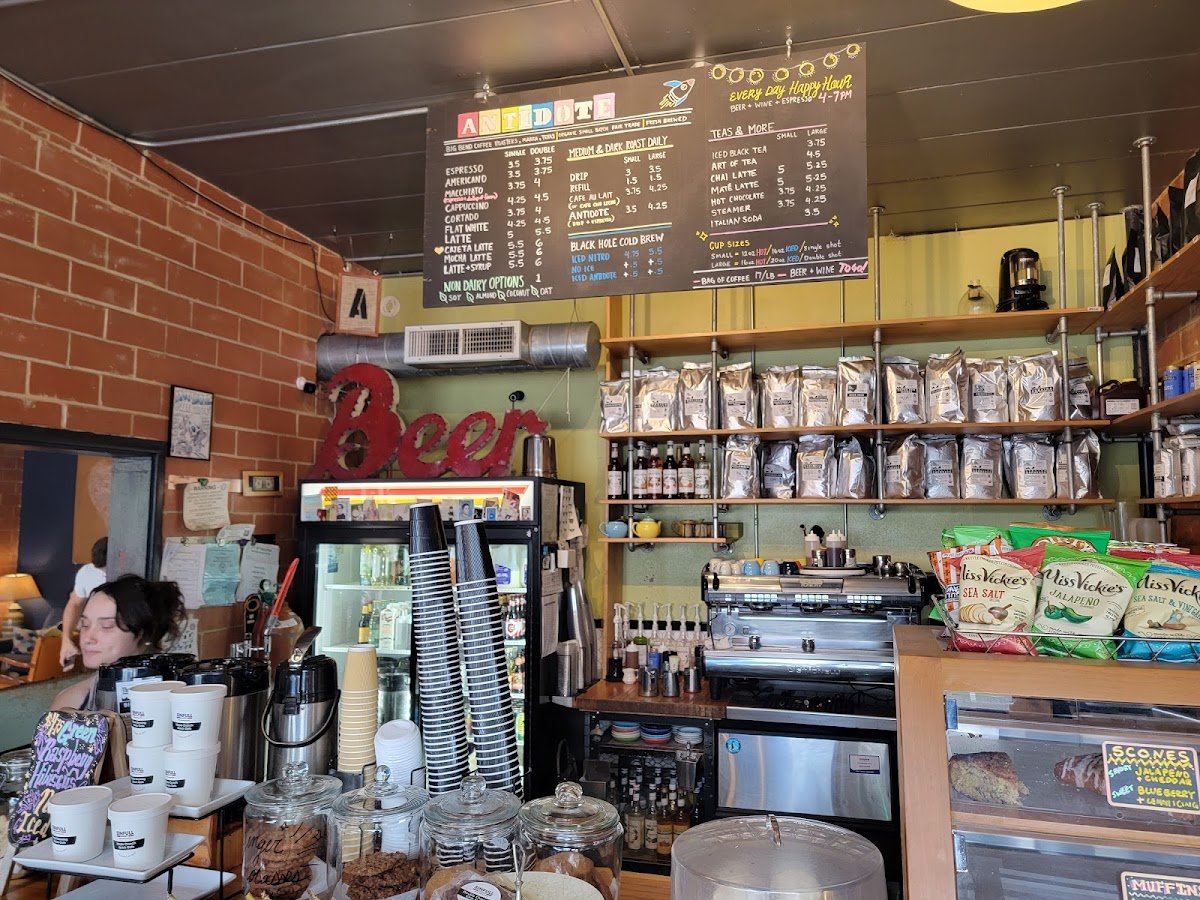 Antidote Coffee specialty coffee shop in Houston - photo 4
