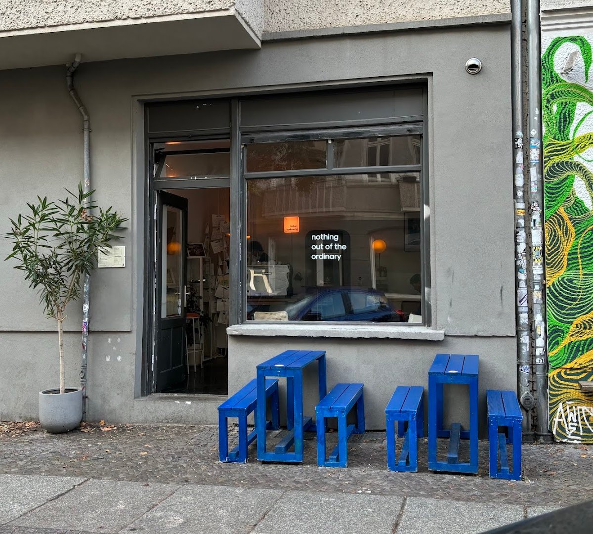 nothing out of the ordinary specialty coffee shop in Berlin - photo 5