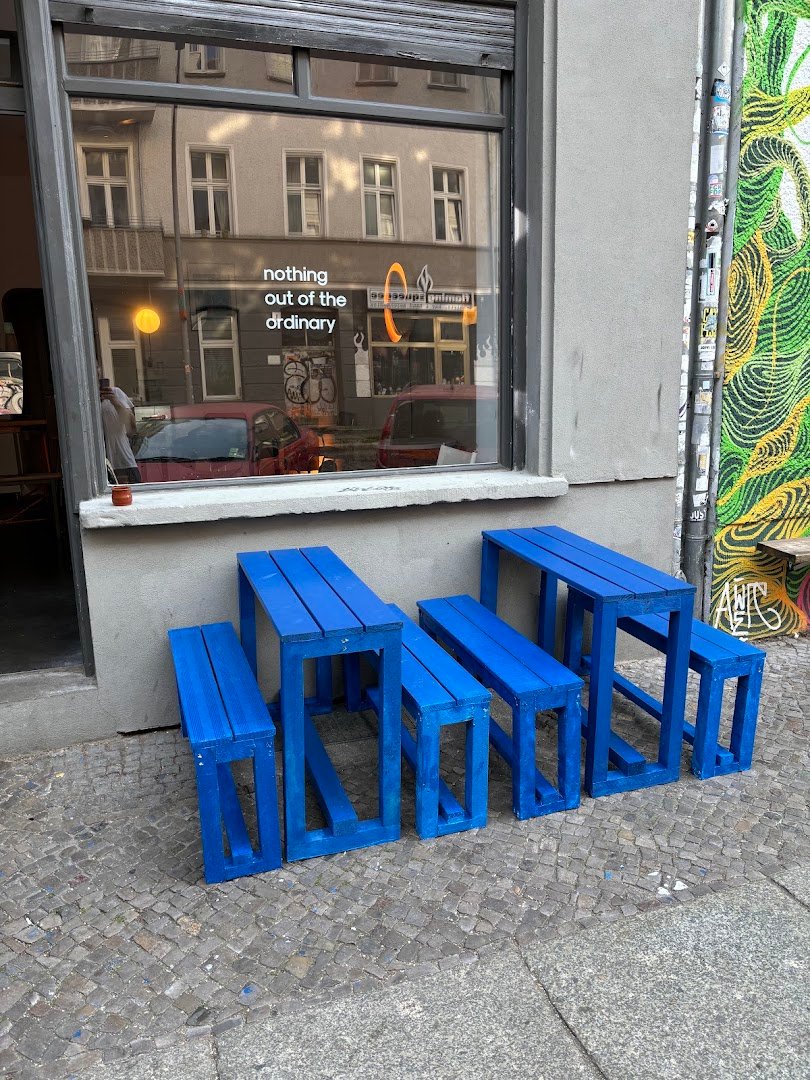 nothing out of the ordinary specialty coffee shop in Berlin - photo 8