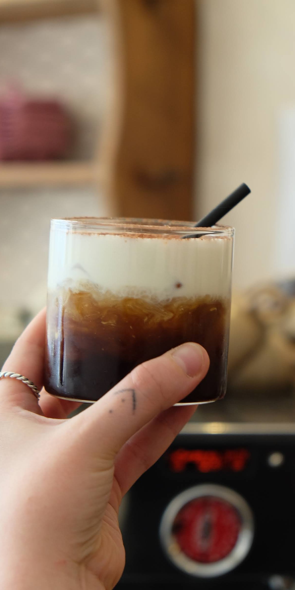 Farm & Flynn specialty coffee shop in London - photo 9