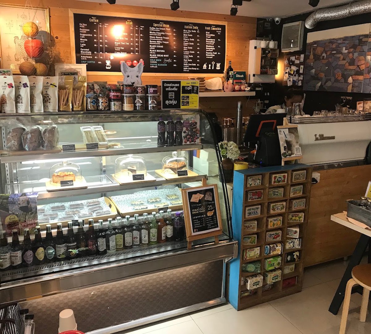This's Coffee Roaster specialty coffee shop in Bangkok - photo 10