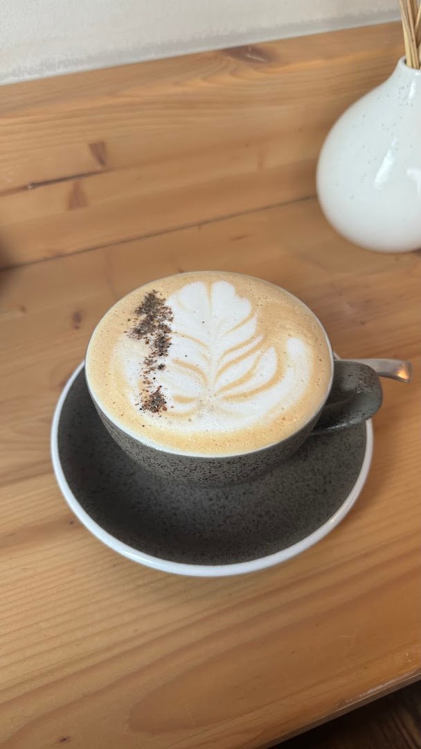Fågel by Artizán specialty coffee shop in Budapest - photo 7