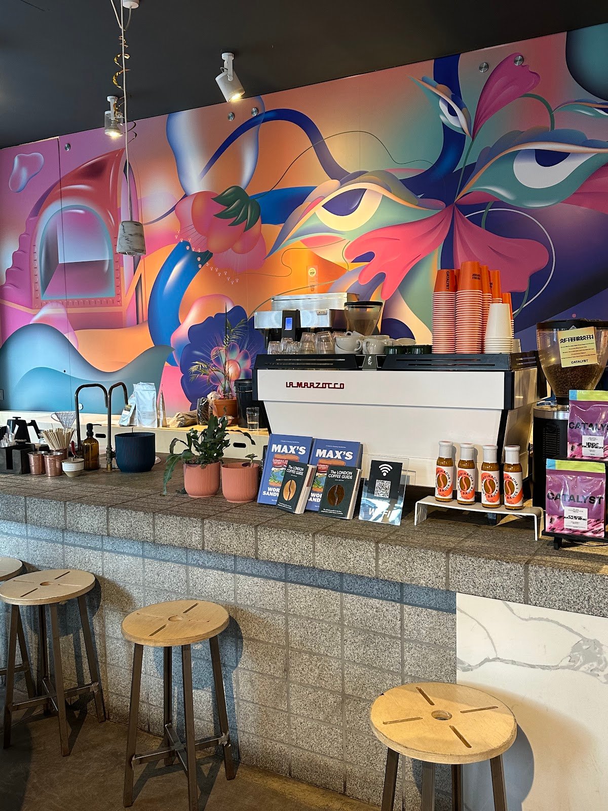 Catalyst specialty coffee shop in London - photo 4