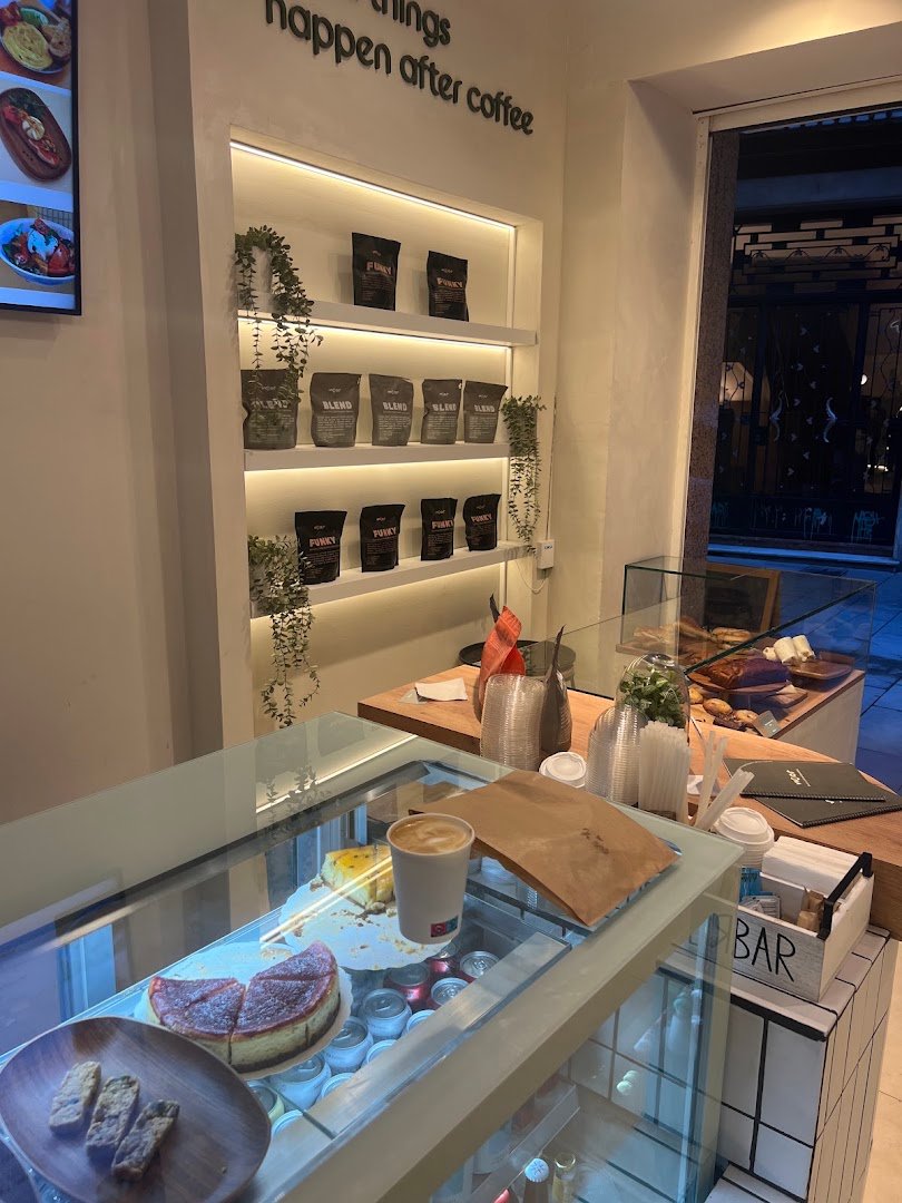 Noor Brunch | Specialty Coffee & Matcha specialty coffee shop in Barcelona - photo 10