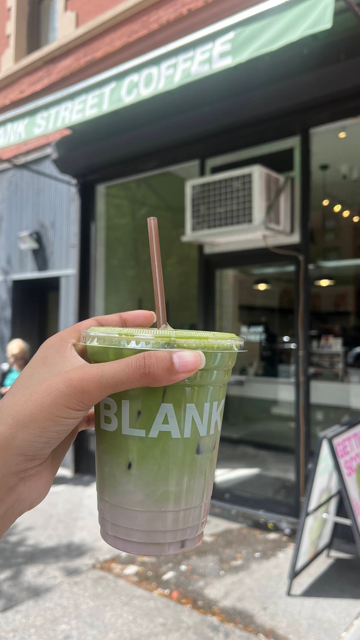 Blank Street specialty coffee shop in New York - photo 5