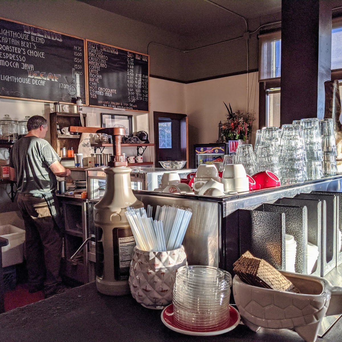 Lighthouse Roasters Fine Coffees specialty coffee shop in Seattle - photo 9