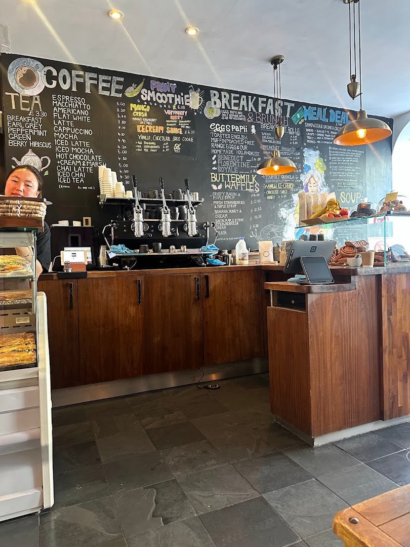 Interior of Papii, specialty coffee shop in Edinburgh