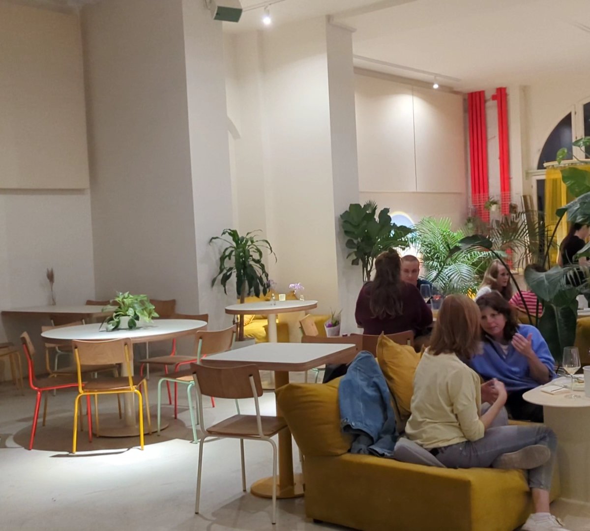 Blumental specialty coffee shop in Berlin - photo 10