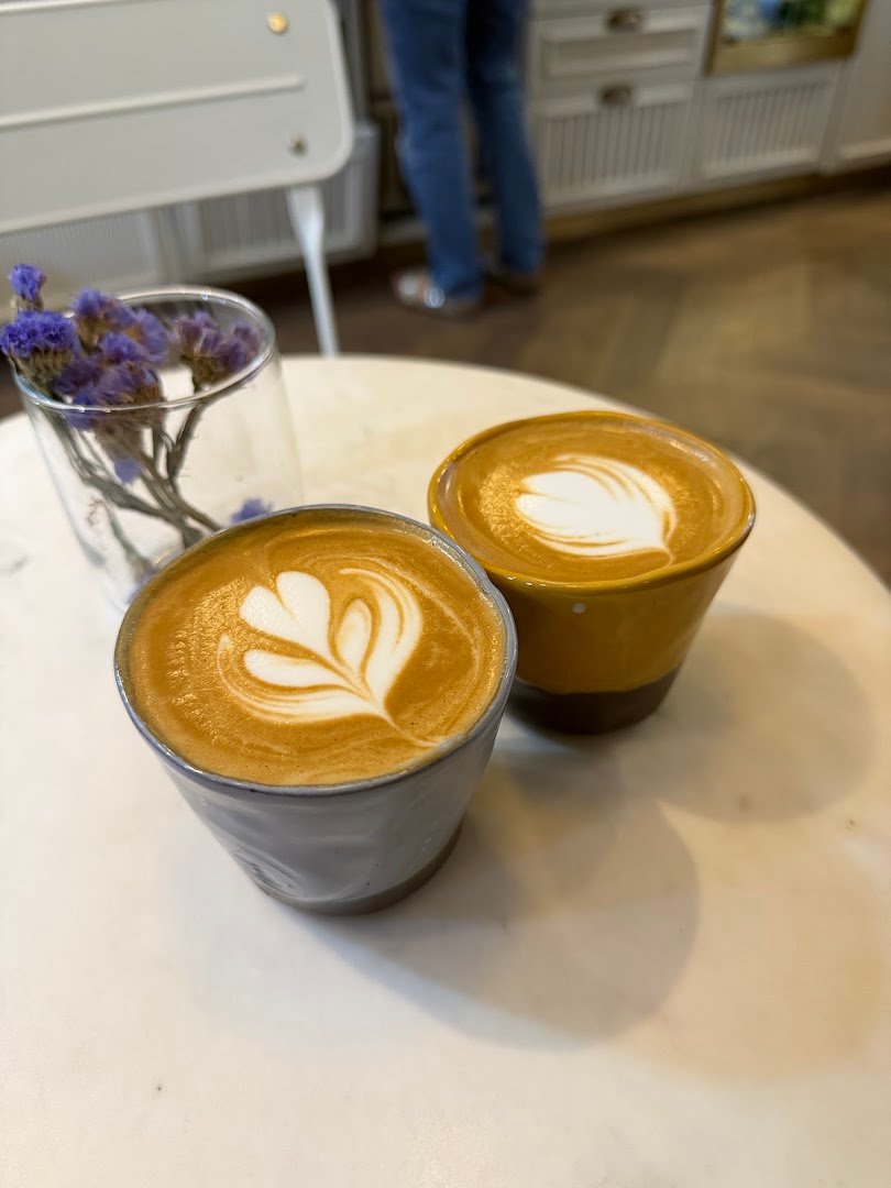 Kahverengi Roastery Nişantaşı specialty coffee shop in Istanbul - photo 3