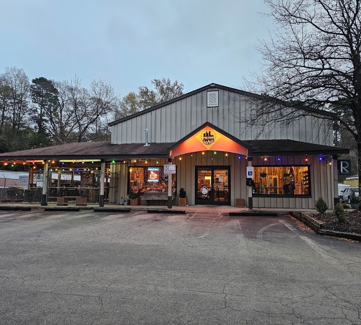 Storefront of Pine State Coffee, specialty coffee shop in Raleigh-Durham
