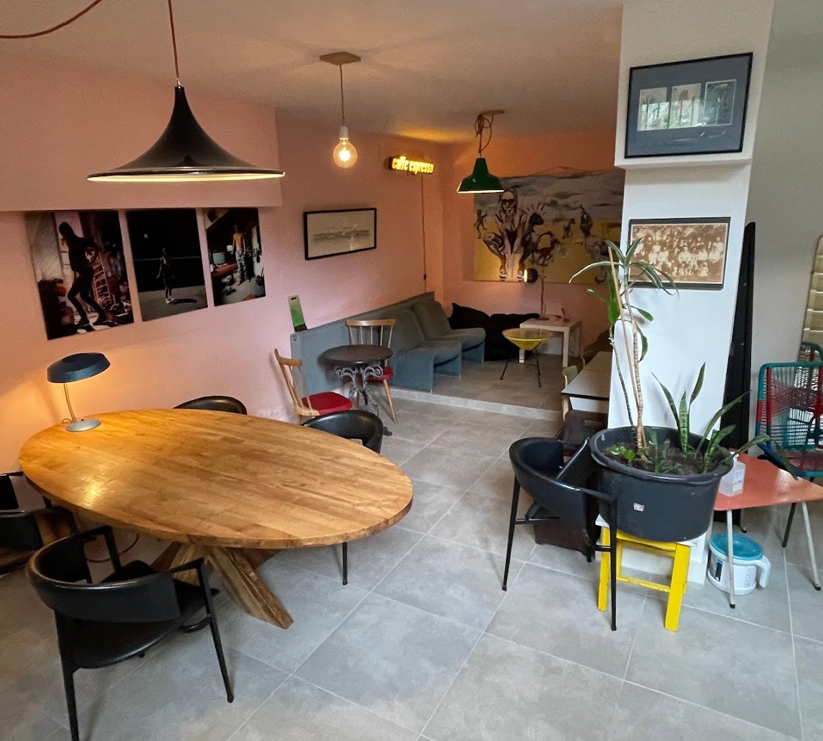 Caffènation Amsterdam specialty coffee shop in Amsterdam - photo 8