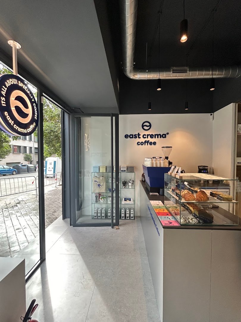 East Crema Coffee Nieremberg (Specialty Coffee Madrid) specialty coffee shop in Madrid - photo 2