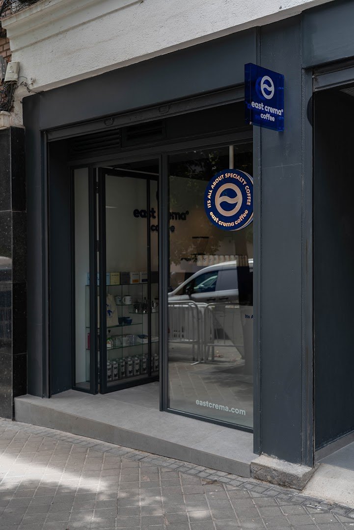 East Crema Coffee Nieremberg (Specialty Coffee Madrid) specialty coffee shop in Madrid - photo 9