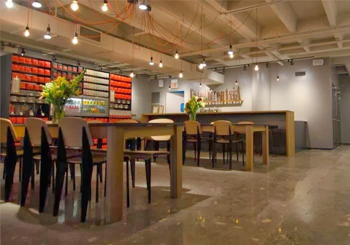 Intelligentsia Coffee Broadway Coffeebar specialty coffee shop in Chicago - photo 2