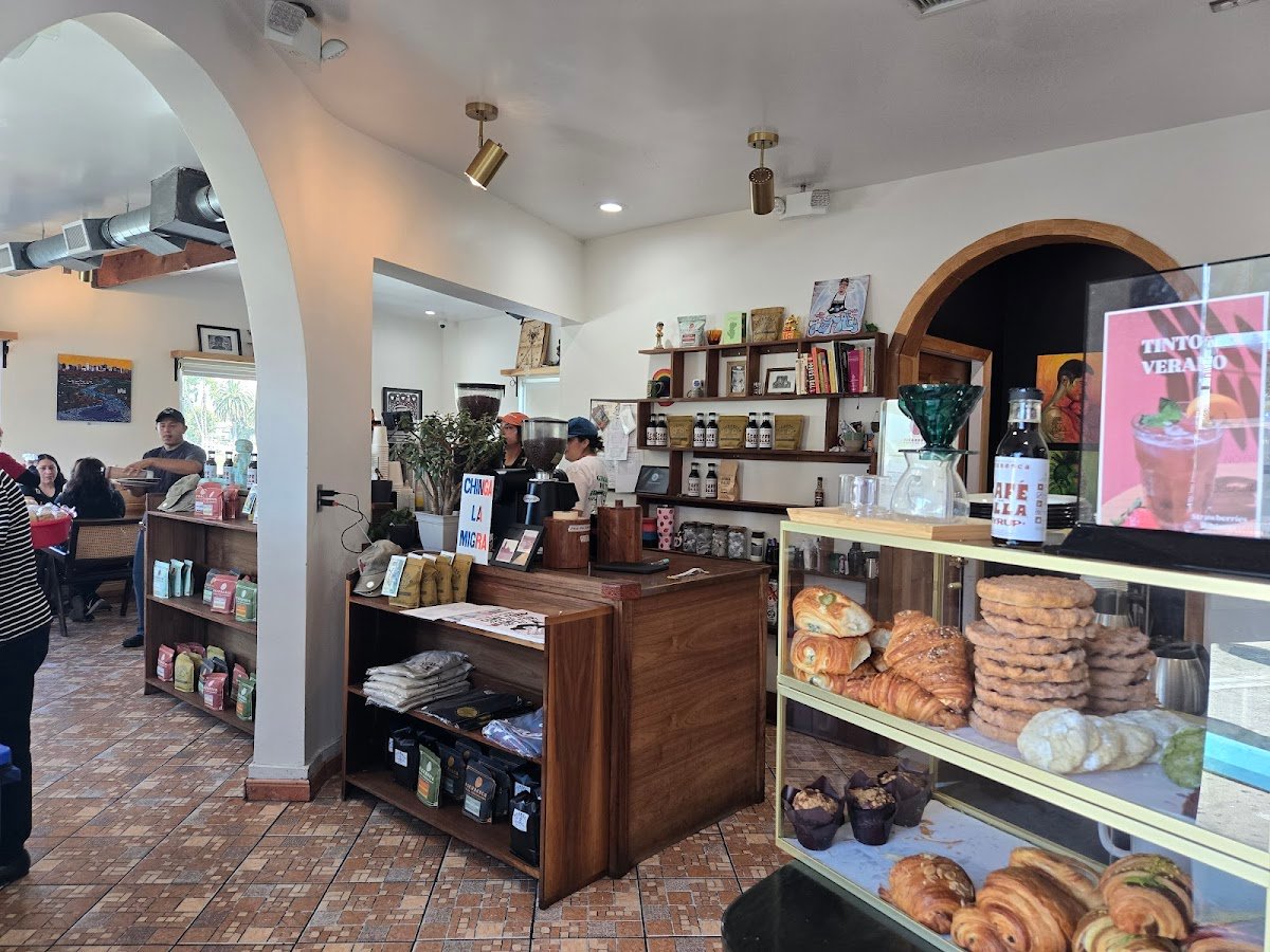 Picaresca Barra de Cafe specialty coffee shop in Los Angeles - photo 6