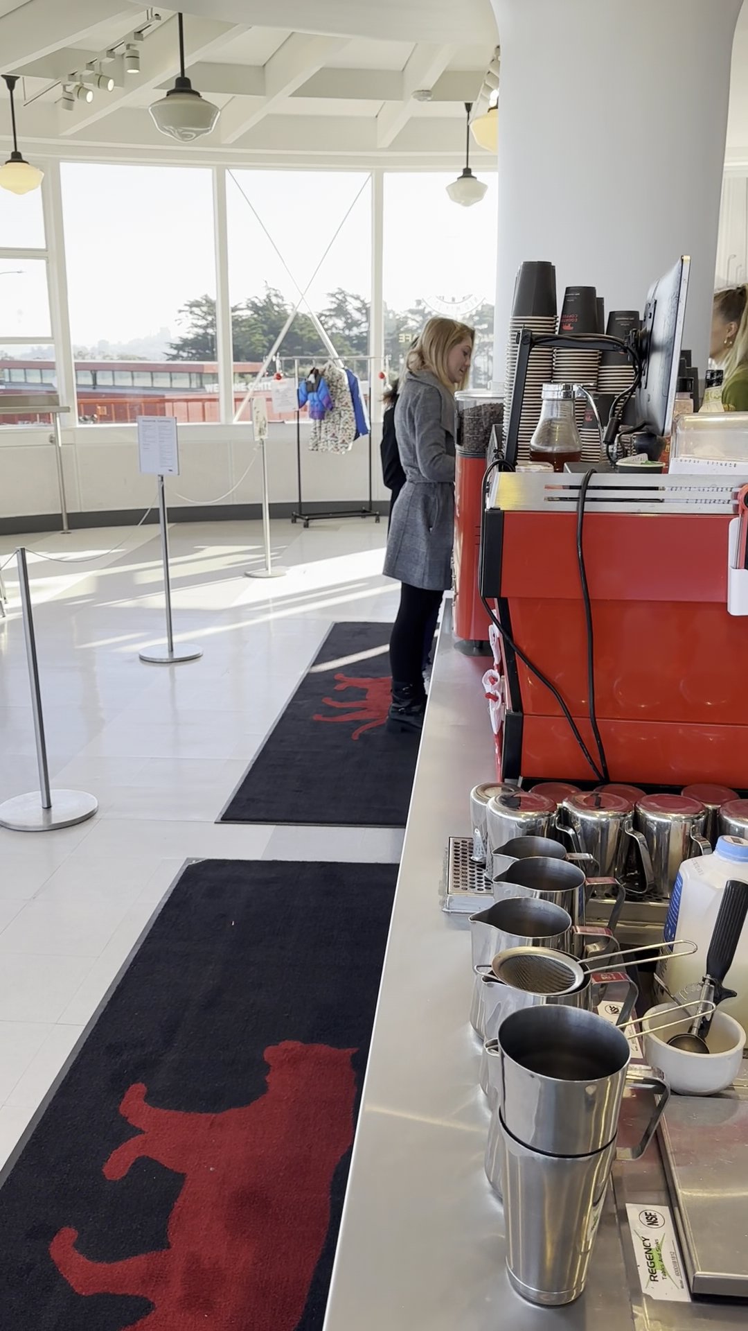 Equator Coffees specialty coffee shop in San Francisco - photo 9