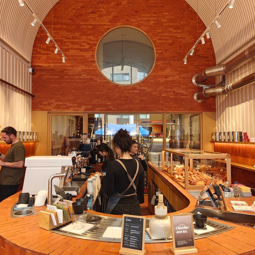 WatchHouse Roastery specialty coffee shop in London - photo 2