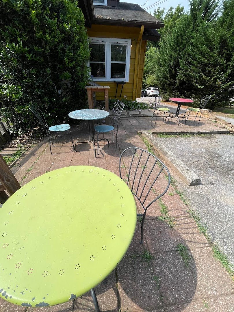 Izzy's Coffee House specialty coffee shop in Asheville - photo 12