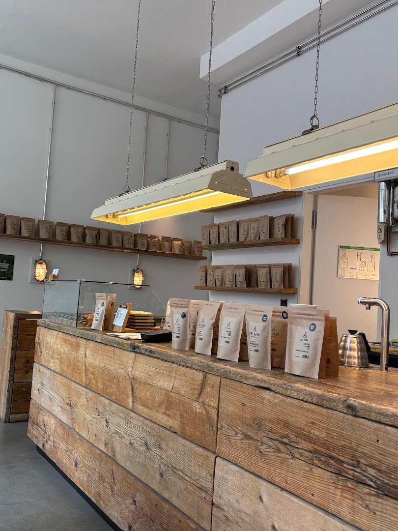 THE BARN Schönhauser Allee Café specialty coffee shop in Berlin - photo 2