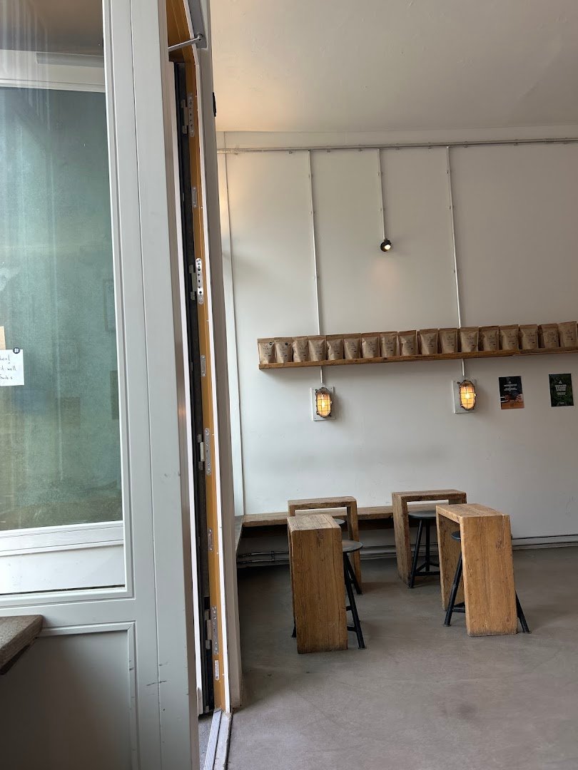 THE BARN Schönhauser Allee Café specialty coffee shop in Berlin - photo 4