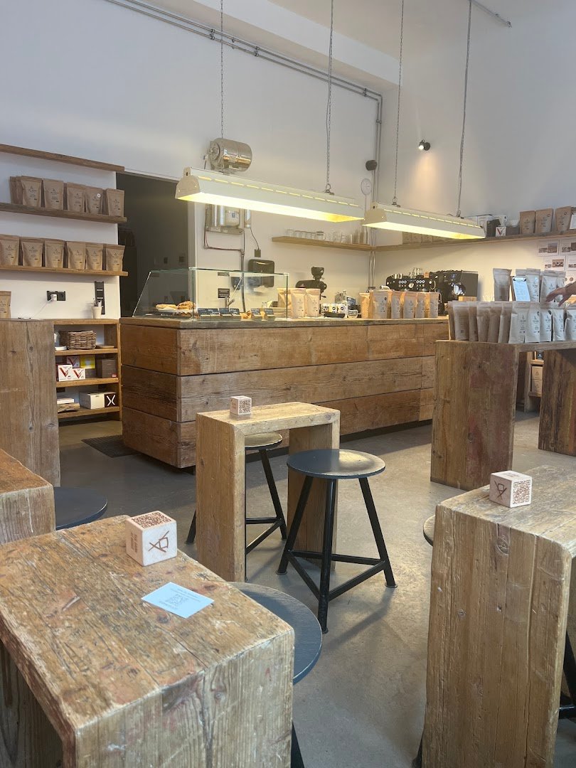 THE BARN Schönhauser Allee Café specialty coffee shop in Berlin - photo 9
