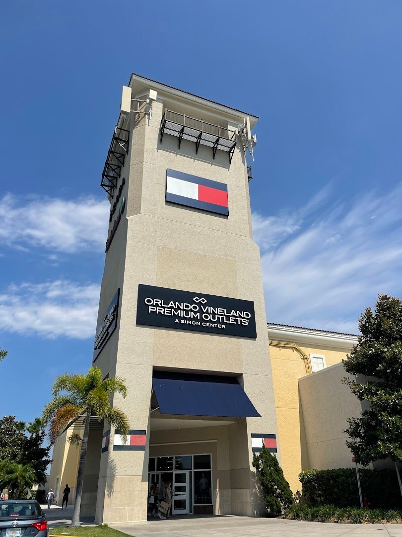 Foxtail Coffee Co. Tommy Hilfiger specialty coffee shop in Orlando - photo 11