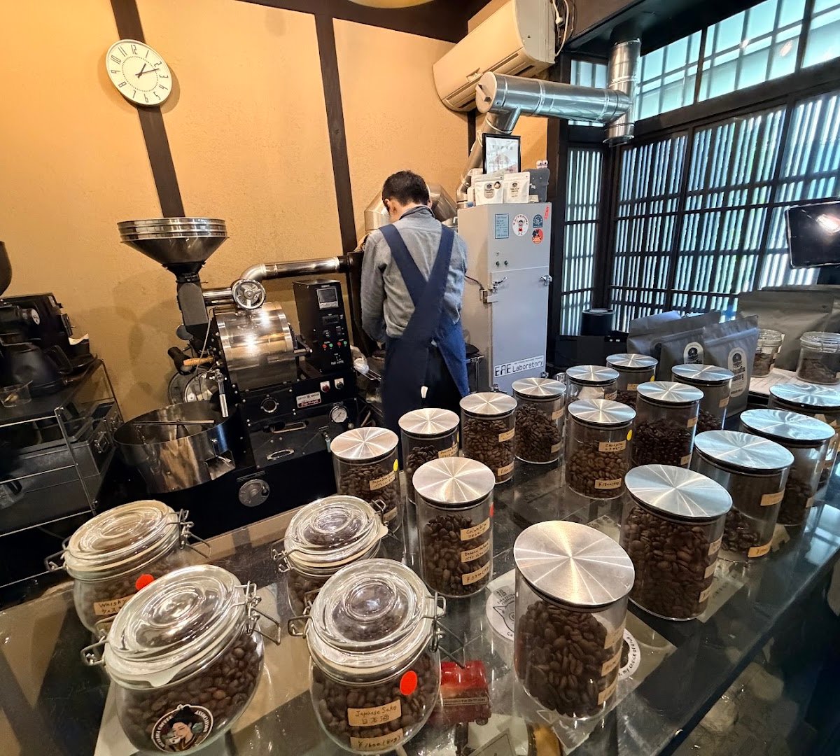 Fuku Coffee Roastery specialty coffee shop in Kyoto - photo 2