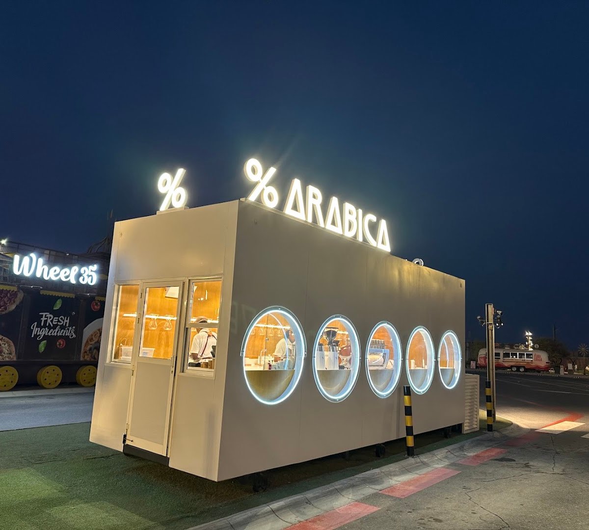 % ARABICA LAST EXIT (AUH BOUND) specialty coffee shop in Dubai - photo 6