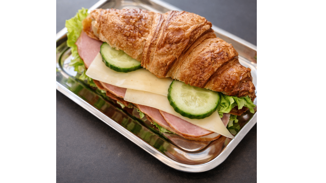 Food at Sando Cafe, specialty coffee shop in Warsaw