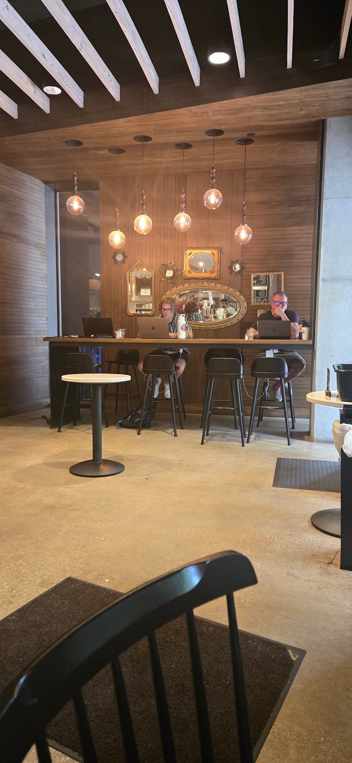 Medici Roasting specialty coffee shop in Austin - photo 7