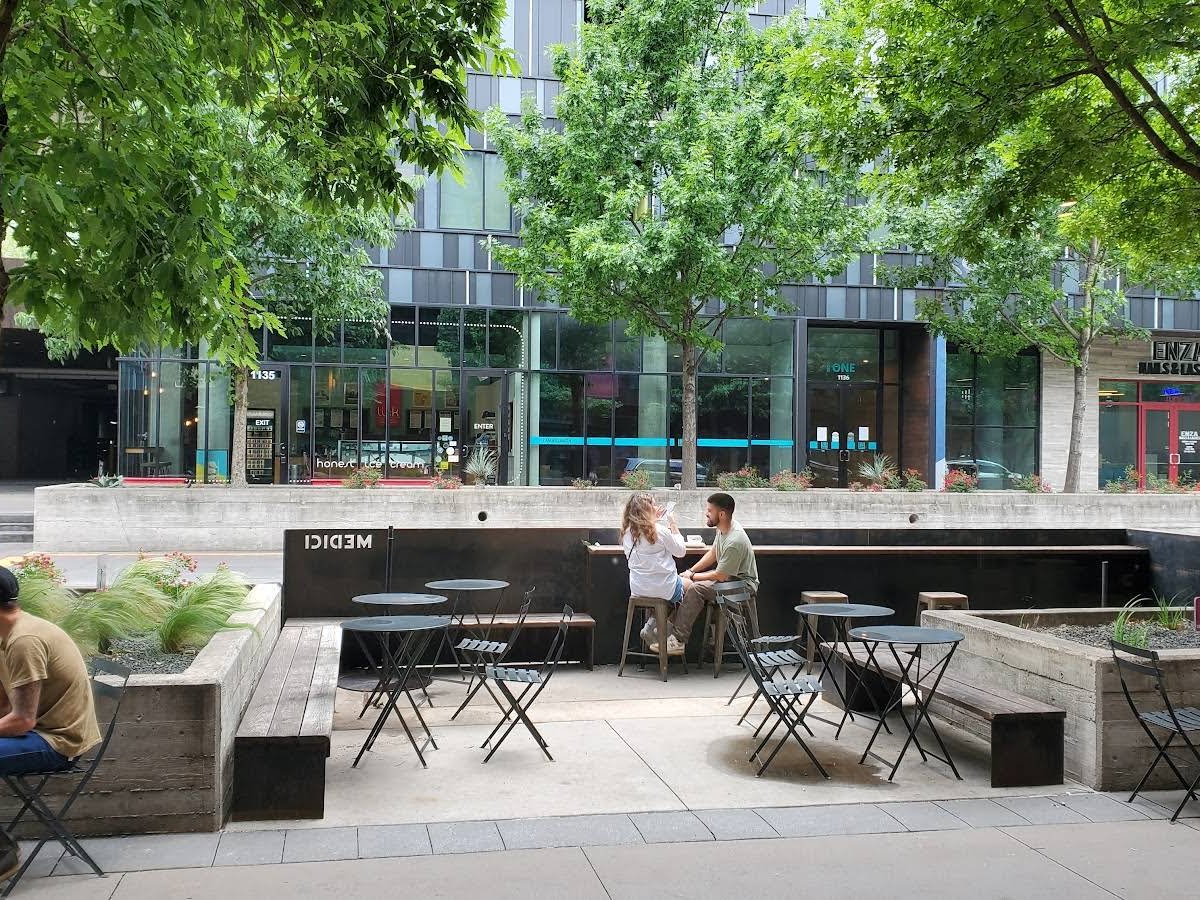 Medici Roasting specialty coffee shop in Austin - photo 9