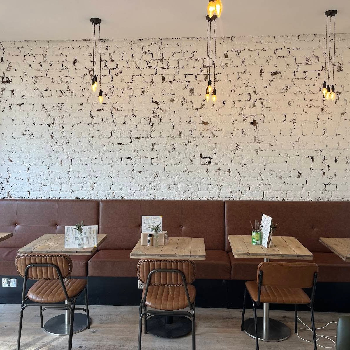 Brickwood Coffee & Bread specialty coffee shop in London - photo 6