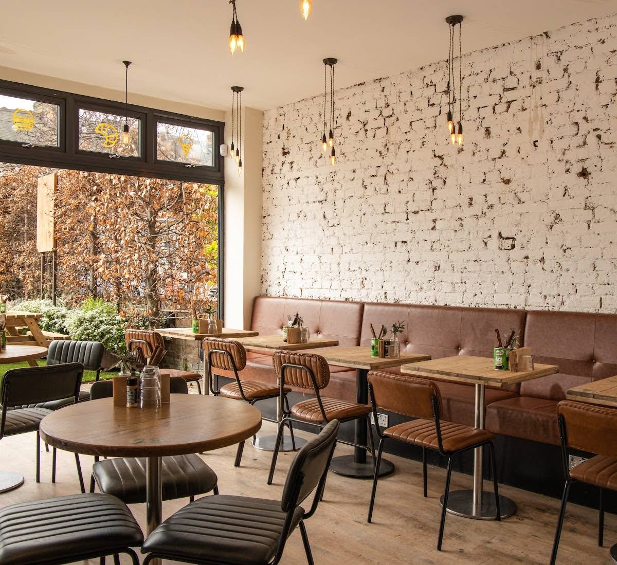 Brickwood Coffee & Bread specialty coffee shop in London - photo 9