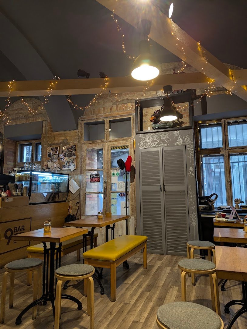 9BAR specialty coffee shop in Budapest - photo 9