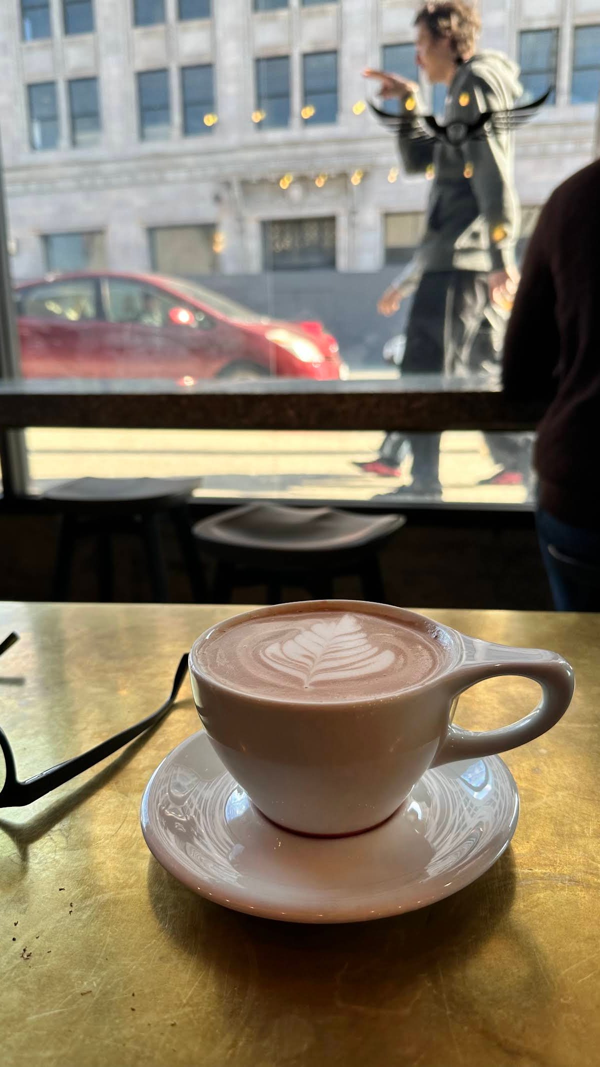 Intelligentsia Coffee Hollywood Coffeebar specialty coffee shop in Los Angeles - photo 13