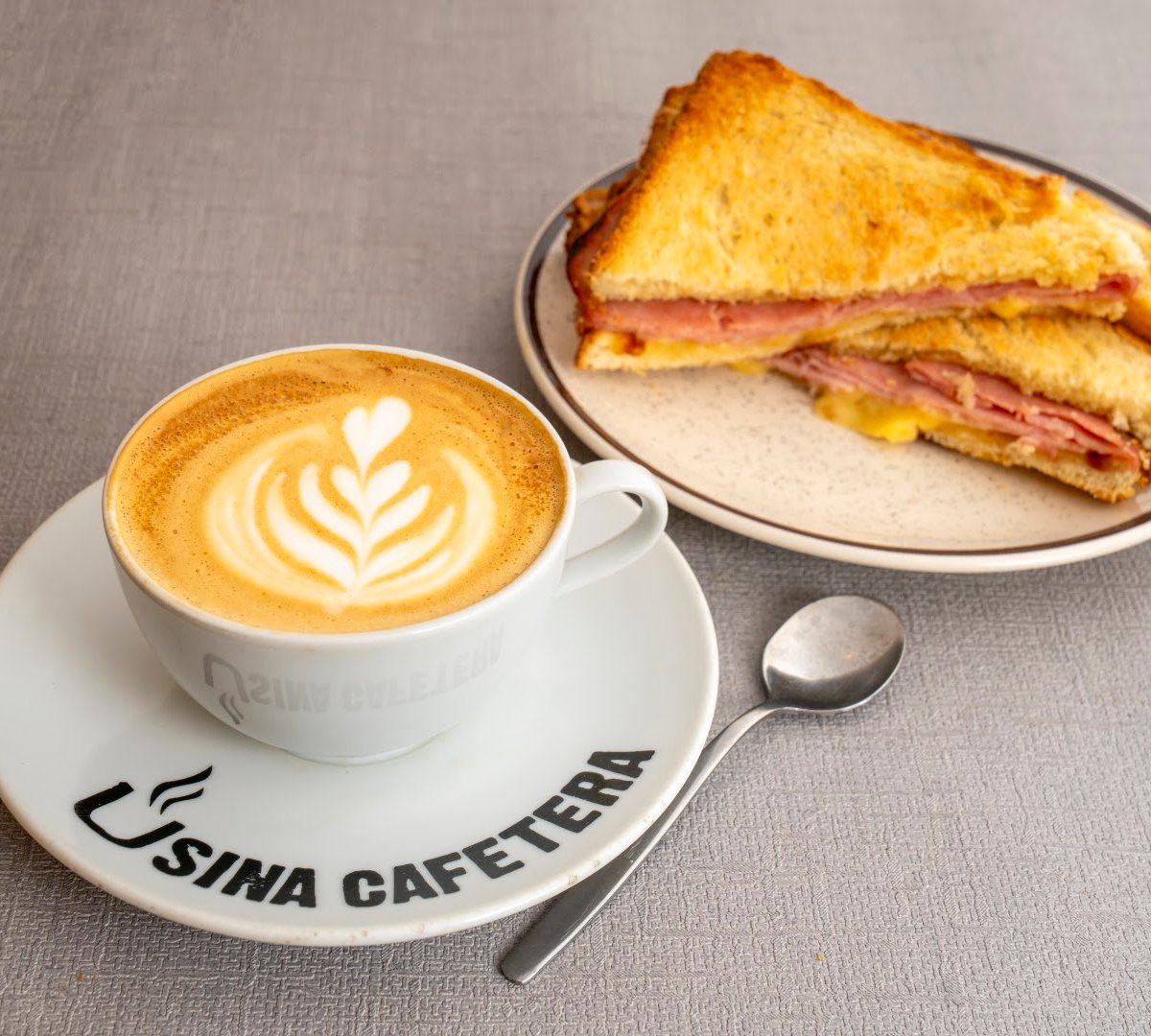 Usina Cafetera specialty coffee shop in Buenos Aires - photo 3