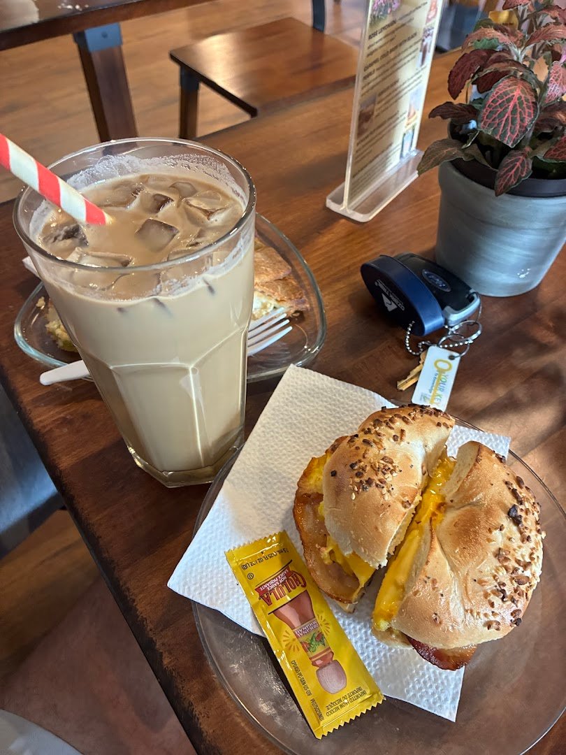 SWEETEN CREEK COFFEE specialty coffee shop in Asheville - photo 3